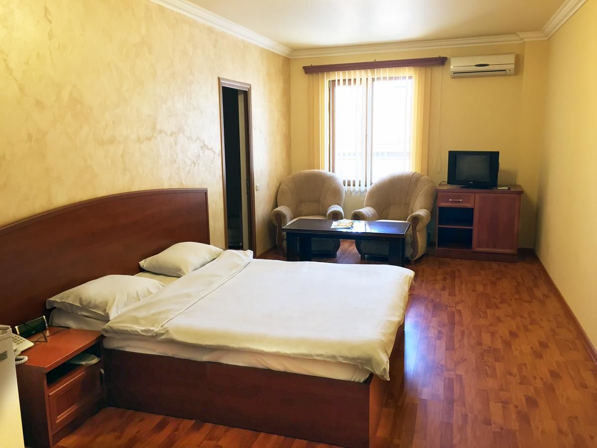 Отель Primer Hotel Ереван-20